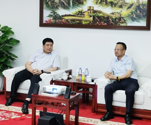 內(nèi)蒙古銀行呼和浩特分行黨委書記、行長牛利民一行領(lǐng)導(dǎo)調(diào)研田牧集團